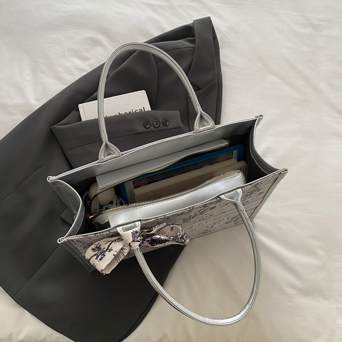 Luxury Elegant Women Tote Bag  - огляд і ціна Women Bags On Sale