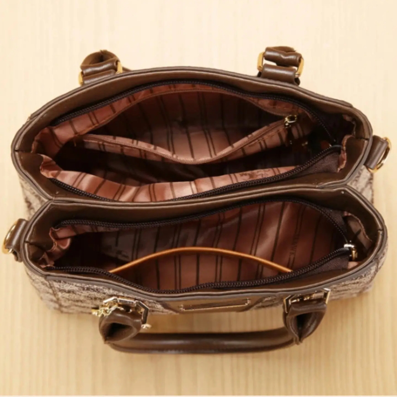 Light luxury high-end letter p - огляд і ціна Women'S Bags Handbags