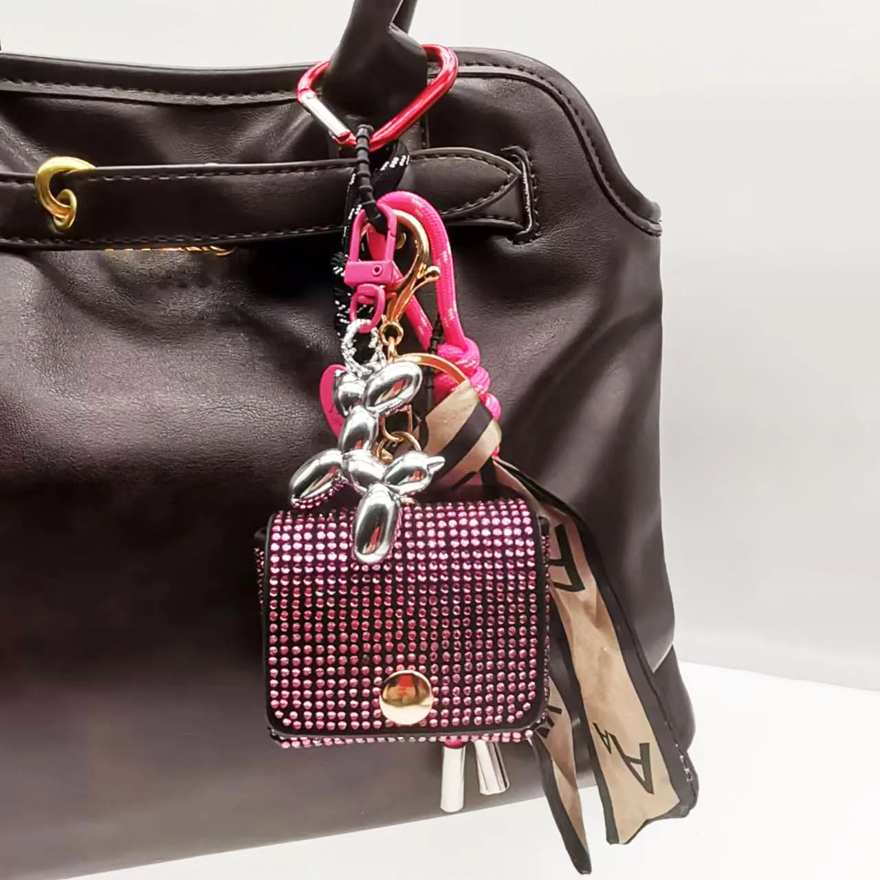 Ita Bag Accessories Bag Charms - огляд і ціна Women Bags Lv