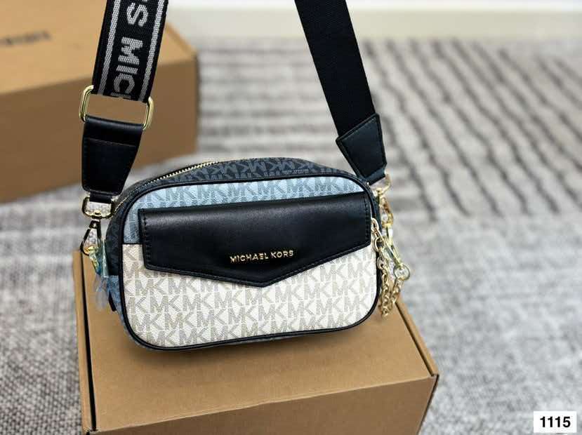 Michael Kors Jet Set 2026 New  - огляд і ціна Women'S Bags Michael Kors