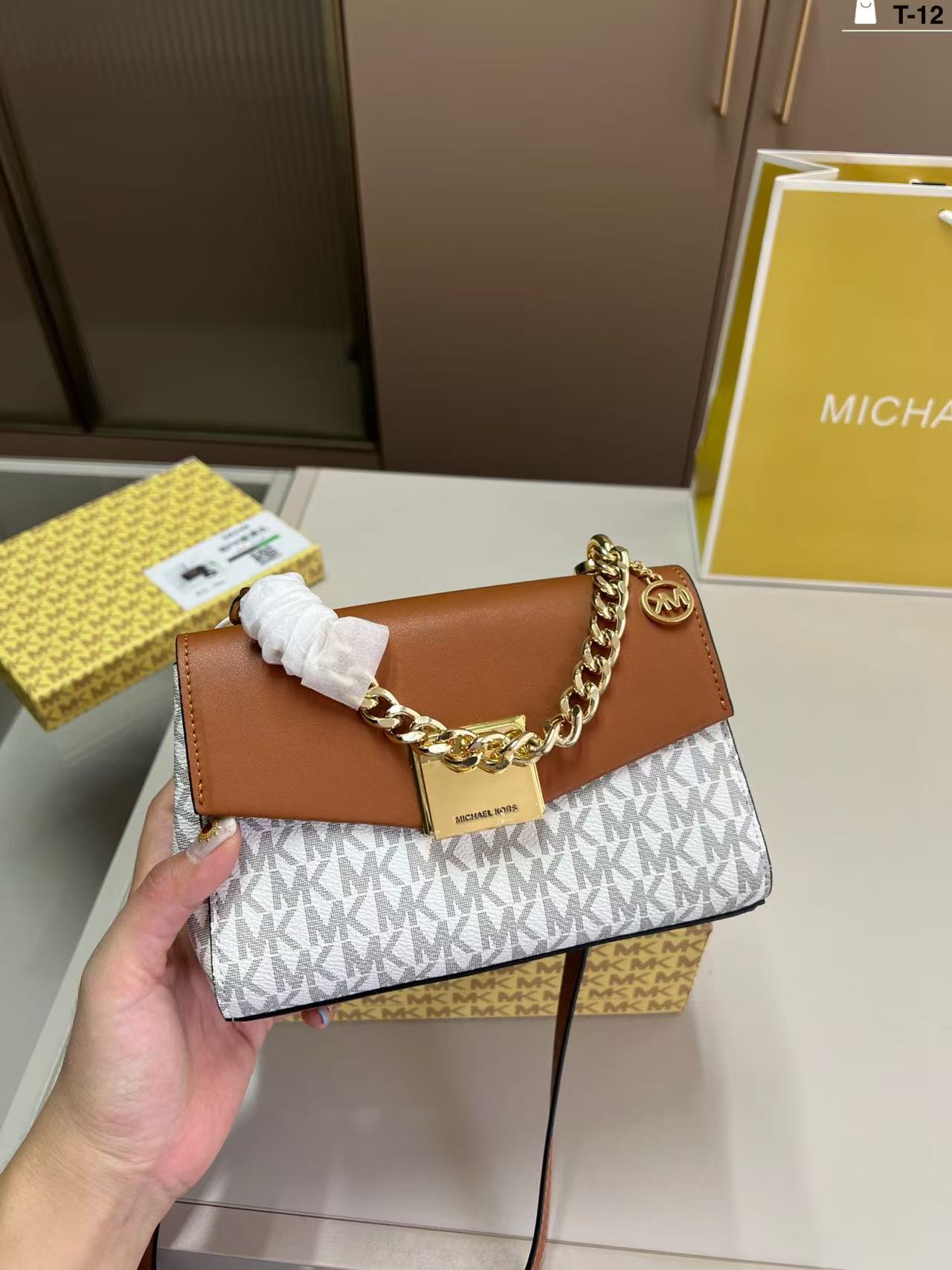Brand new Michael Kors women's - огляд і ціна Women'S Bags Michael Kors