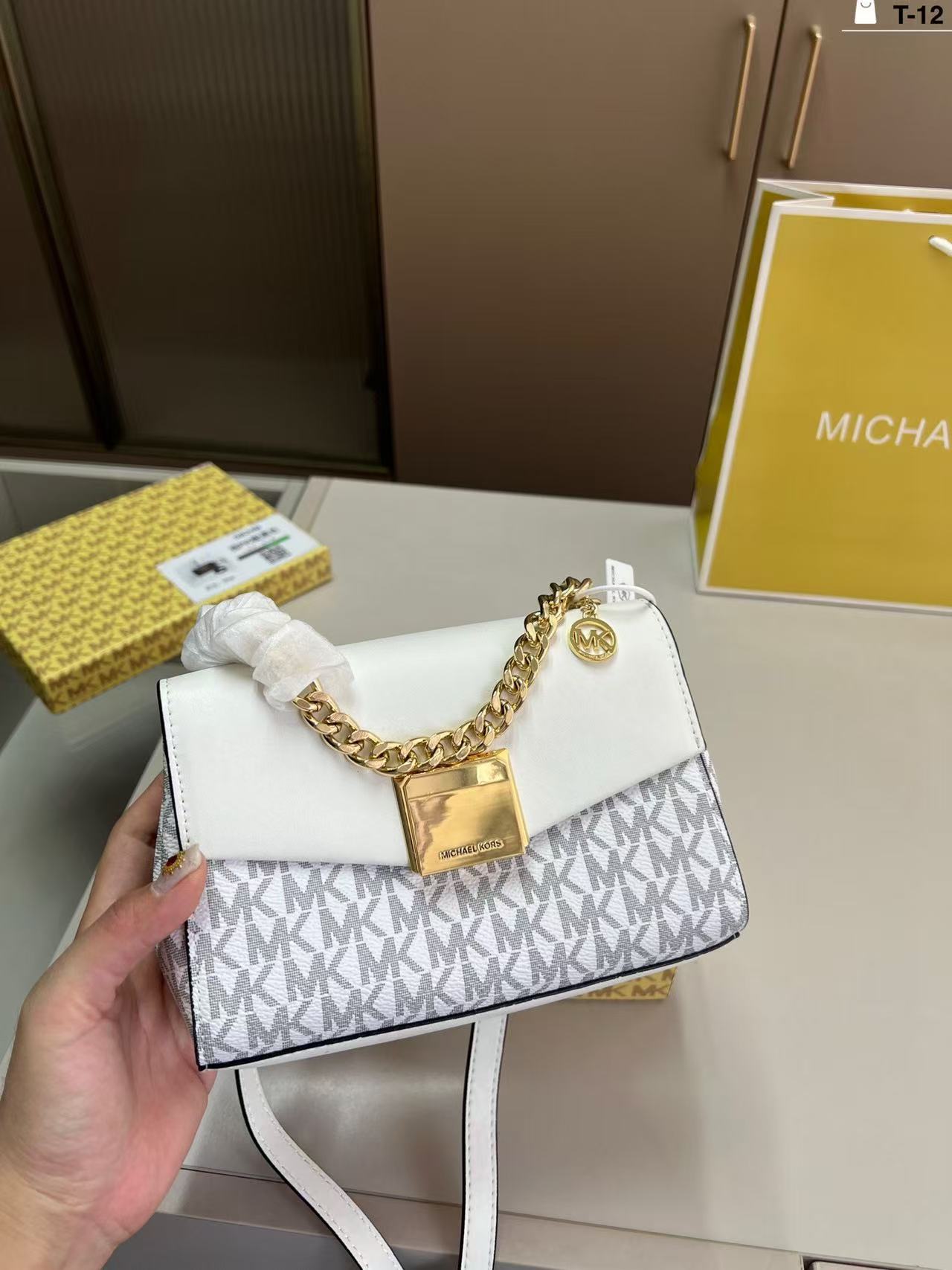 Brand new Michael Kors women's - огляд і ціна Women'S Bags Michael Kors