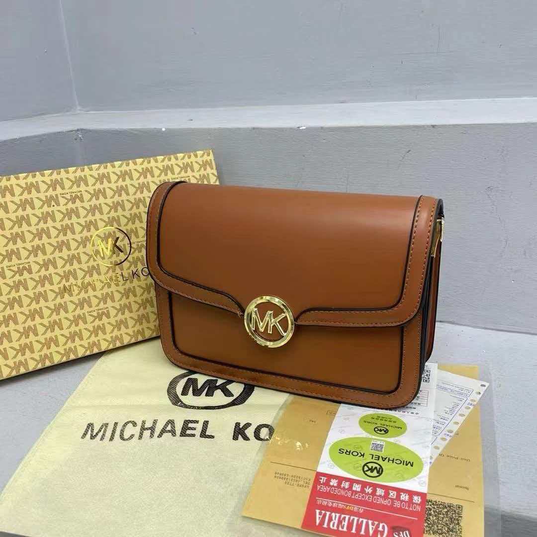 Michael Kors Jet Set Travel Pr - огляд і ціна Women'S Bags Michael Kors