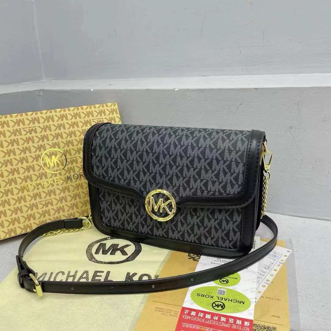 Michael Kors Jet Set Travel Pr - огляд і ціна Women'S Bags Michael Kors